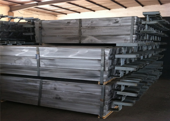 Ánodos de aluminio sacrificatorios para la protección contra la corrosión catódica marina en el ambiente tratado con cloro