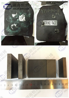 Tejas balísticas de carburo de boro con dimensiones personalizadas, densidad de 2,52 g/cm3 y dureza de 3000-3300 HV para protección cerámica de primera calidad