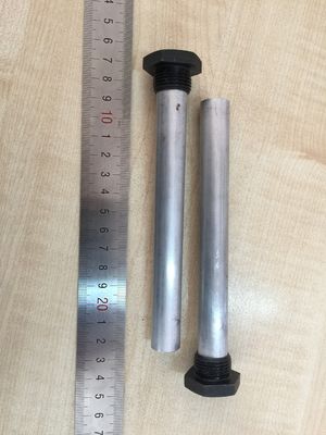 Camco 11593 Ánodo de cinta de magnesio para vehículos recreativos (RV) para calentador de agua Atwood de 10 galones para prevenir la corrosión de los tanques del calentador de agua