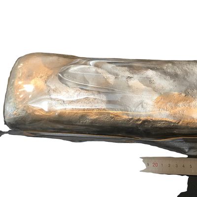 Aluminio Plata Aleación maestra de 5-20% de Ag Ingot para el refinamiento de granos