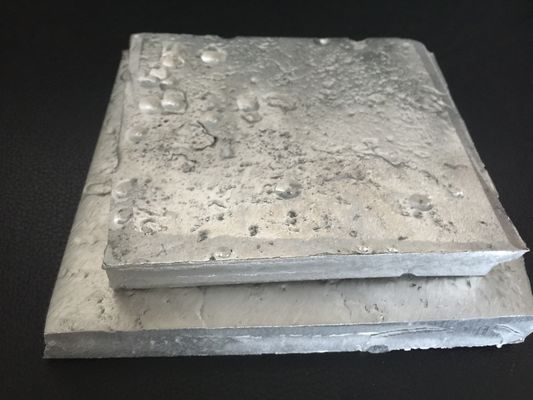 Cobalto de aluminio aleación maestra AlCo10 Ingot para el refino de granos