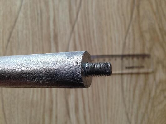 Varillas de ánodo de calentador de agua solar personalizadas para tanques de acero que ofrecen una buena protección contra la corrosión y materiales duraderos