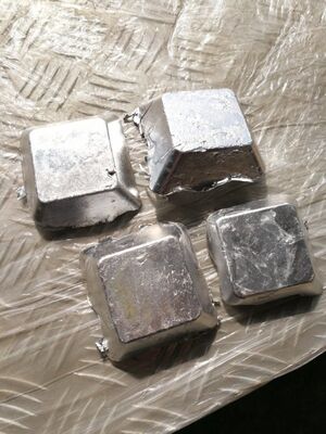 Aluminio Niobio AlNb60% aleación maestra 60% contenido de Nb Ingot para el refino de granos