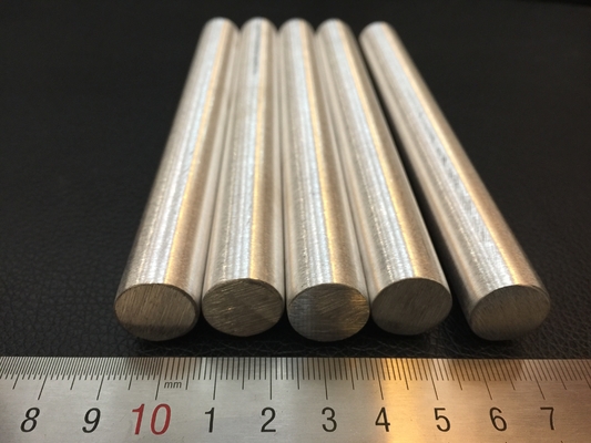 RoHS AZ31B Barra de anodo de magnesio extrudido / fundido con enchufe de acero para fontanería, calefacción, refrigeración y drenaje