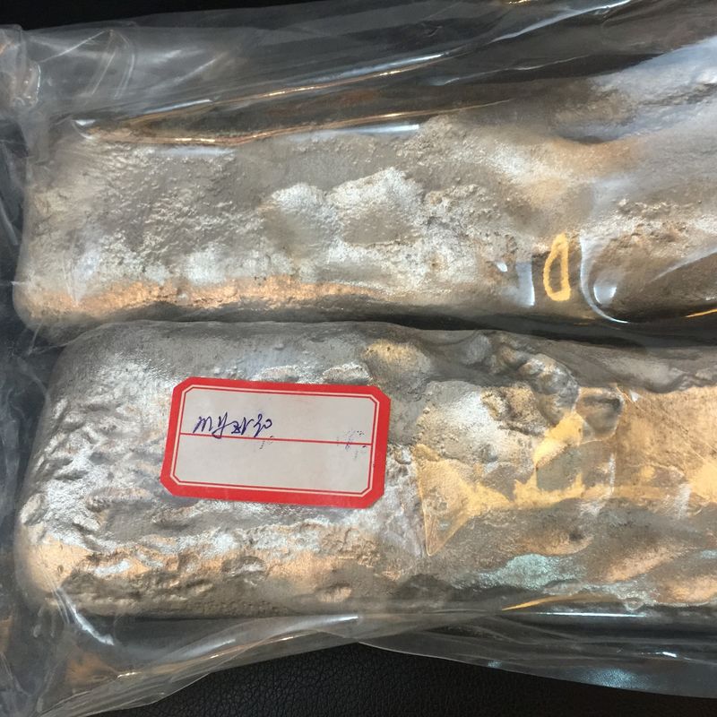 MgZr25 MgZr30 MgZr35 Zirconium Magnesium Master Alloy with 25% to 35% Zirconium Content for Grain Boundary Strengthening and Custom Particle Size