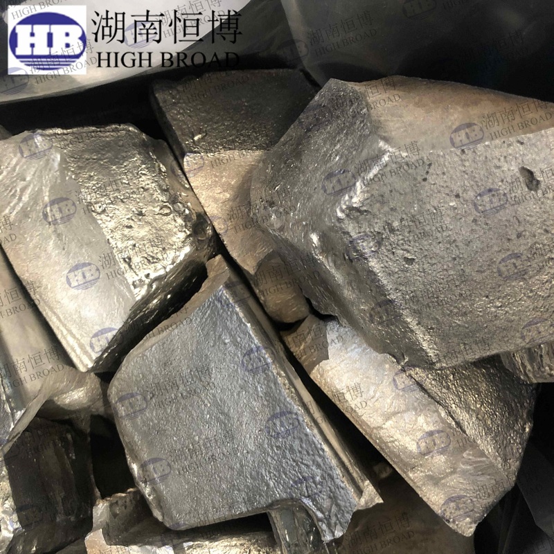 Lingote de aleación maestra de aluminio y molibdeno AlMo con contenido de Mo del 5-10% para refinamiento de grano